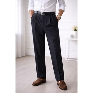 Van Heusen Mens Pleated Dress Pants Black Straight Leg V74048L Size 16 Reg